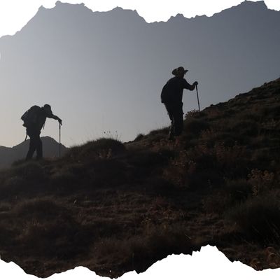 https://safaroto.com/wp-content/uploads/sites/13/2024/12/Morocco-2025-4-hiking.jpg